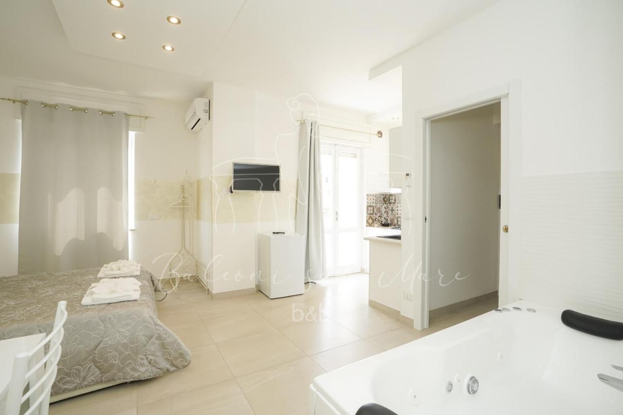 Balconi sul mare Bed & Breakfast Otranto Exterior foto