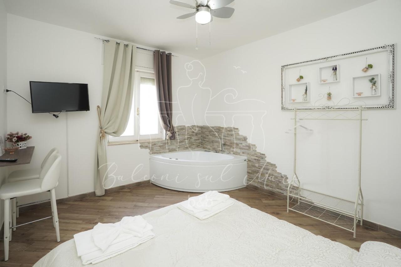 Balconi sul mare Bed & Breakfast Otranto Exterior foto